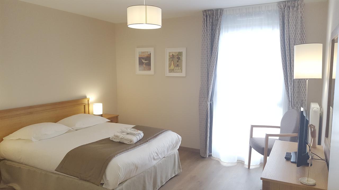Residence Seniors Domitys Les Hautes Feuilles Reims Exterior photo